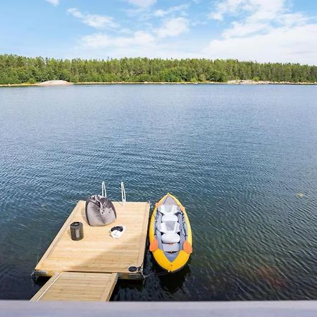 Comfortable Apartment With Private Dock Gnarp Zewnętrze zdjęcie